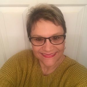 Meet your Posher, Rhonda